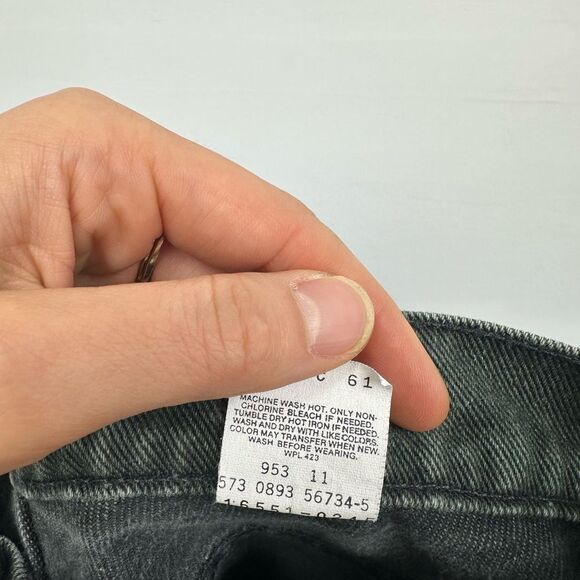 Levi's 90's Dark Green Denim High Rise Mom Straight leg Jeans Size 28 - Picture 8 of 8